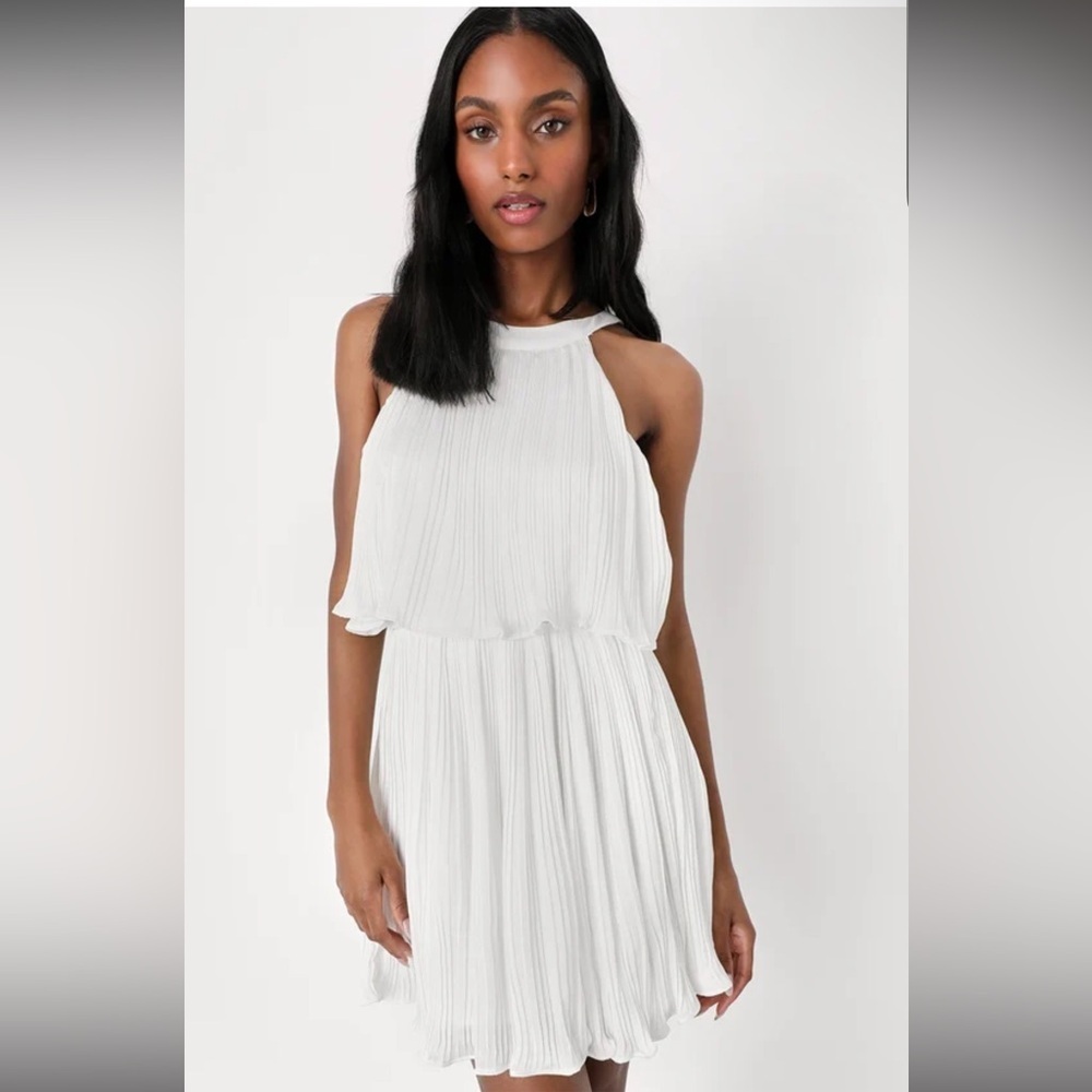 Lulus Celebrate Chic White Ruffled Plisse Halter Mini Dress NWT XS